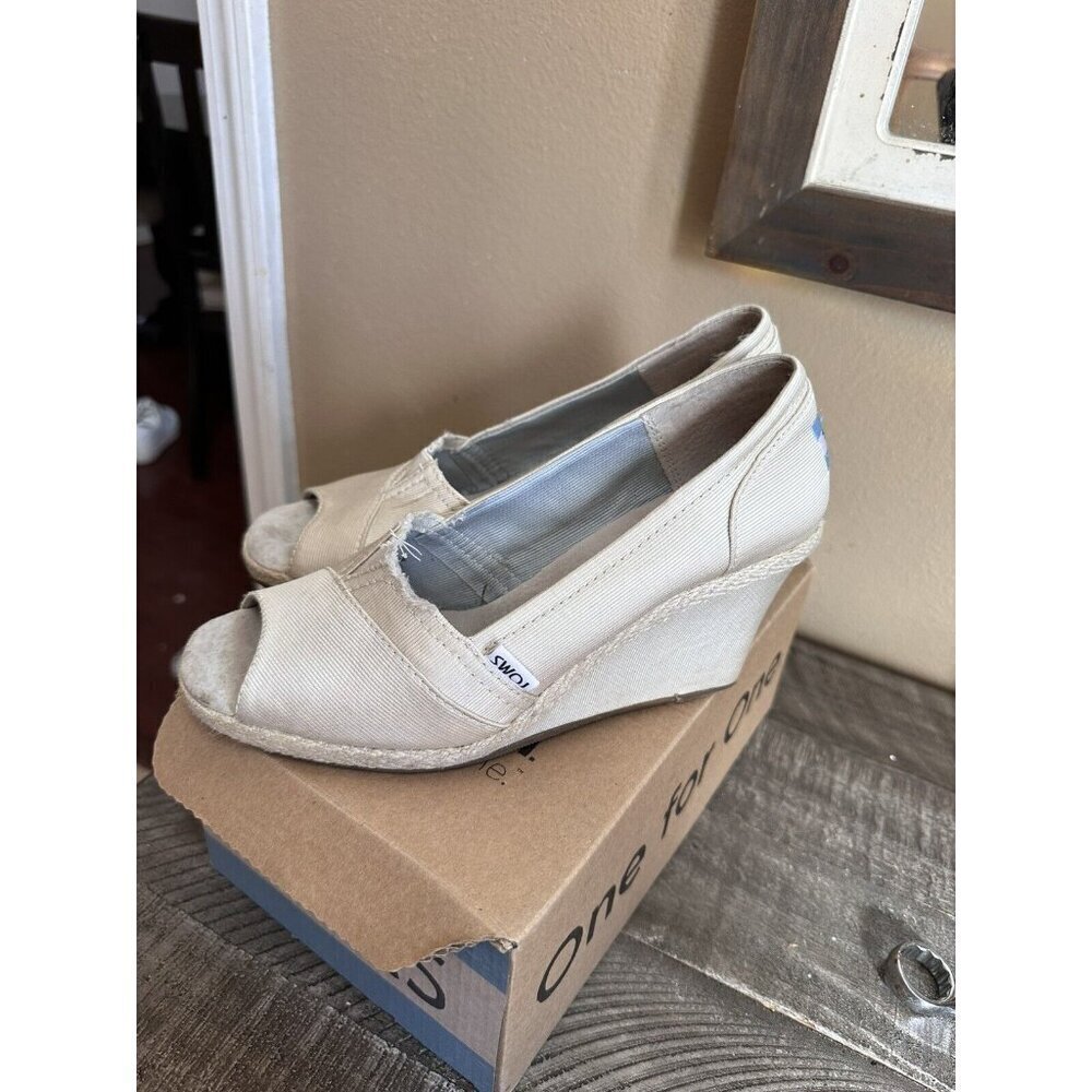 TOMS Peep Toe Ivory Wedding  Wedge Heels Shoes Womens Sz 7.5